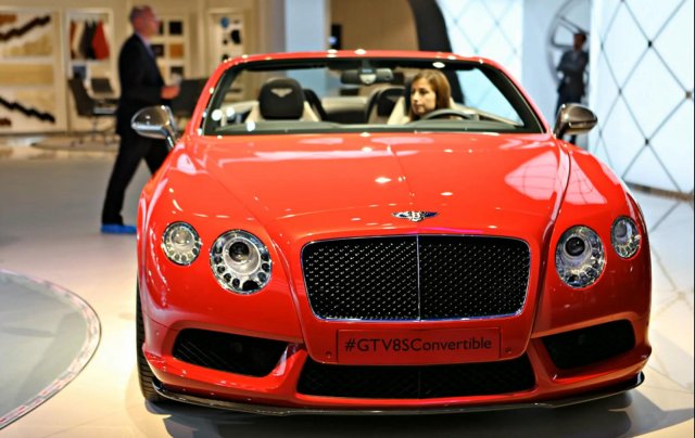 Bentley показа новия Continental GT V8 S