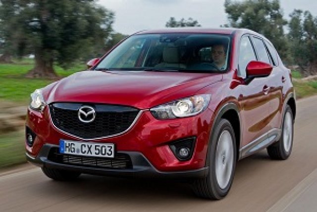 Mazda ще пусне конкурент на Dacia Duster