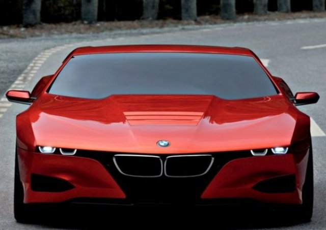 BMW отговаря на Mercedes с хибридна хиперкола