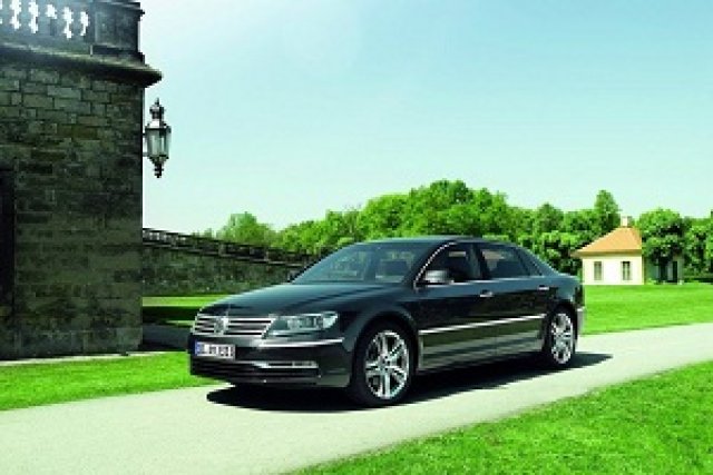 Volkswagen Phaeton може да порасне още повече