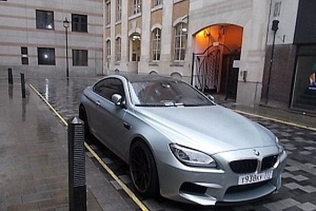 Нагъл руснак побърка полицията в Лондон