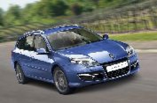 В Renault ще връщат името Safrane