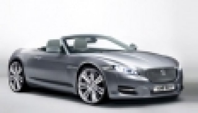 Jaguar подготвя новия C-Type