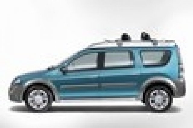 Renault ще произвежда и кросоувър на базата на Logan