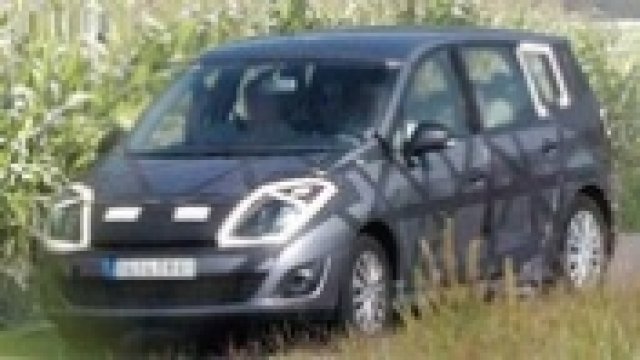 Новият Renault Scenic – сагата MPV продължава