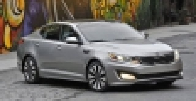 В Европа Kia заменя Magentis с Optima