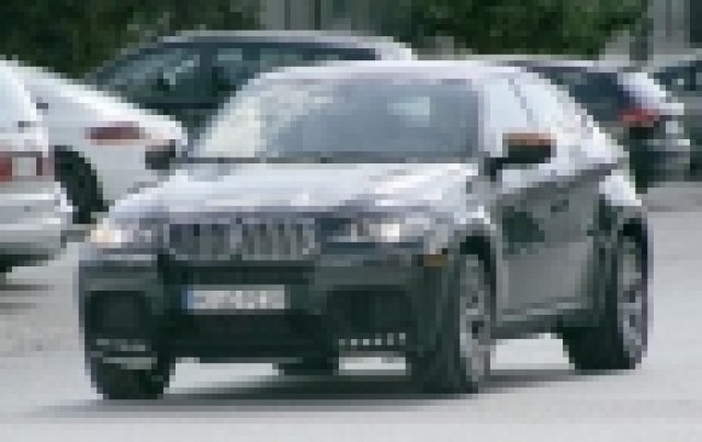 През април BMW показва Х5 и Х6 версия М