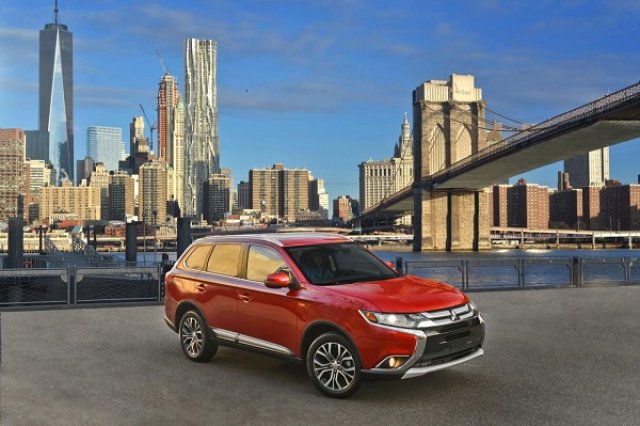 Новият Mitsubishi Outlander дебютира в Ню Йорк