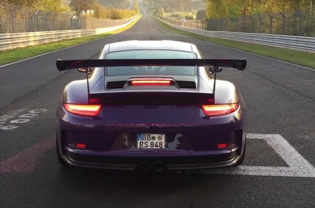 Най-бързото Porsche 911 на „Северна дъга” (ВИДЕО)
