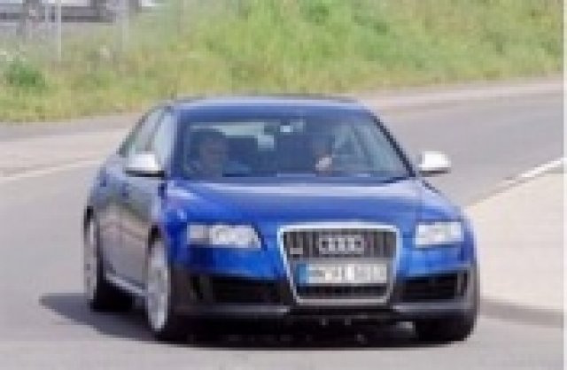 Неофициални снимки на Audi RS6