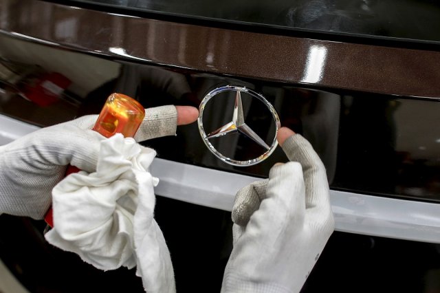 Mercedes-Benz надмина BMW и Audi през септември