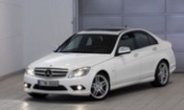 C-класата на Mercedes? Тъкмо за нас!