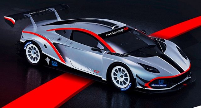 Полската суперкола излиза на пистата 