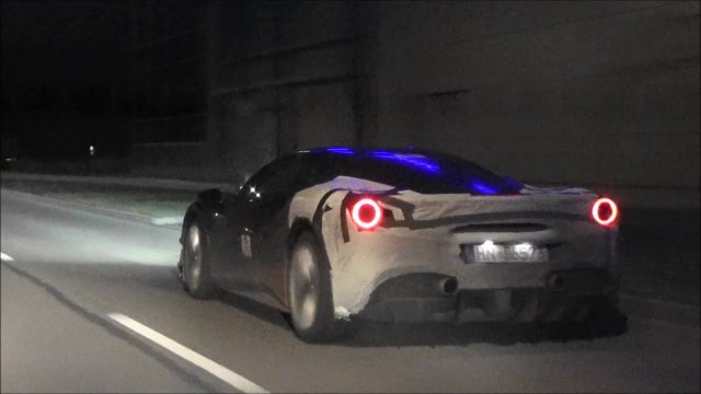 Ferrari също готви модел с V6 хибриден двигател