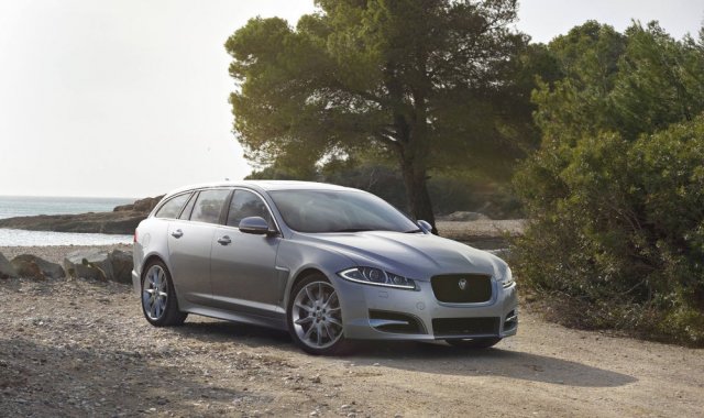 В Jaguar готвят XFR във версия комби