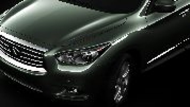 Infiniti JX отпред