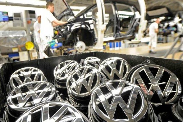 Франция може да забрани дизели на VW и Renault