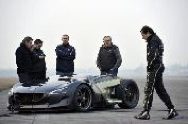 Peugeot EX1 постави рекорд на Nürburgring