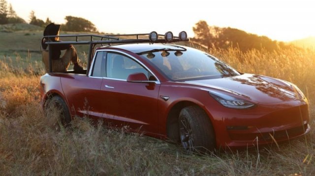 Шведка изпревари Мъск и направи пикап Tesla