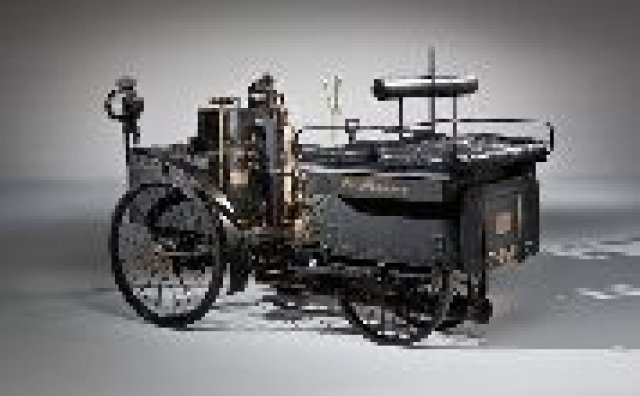 Платиха $4.6 млн за най-старата кола