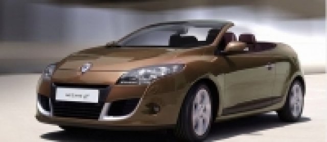 Компютърни образи от новия Megane CC