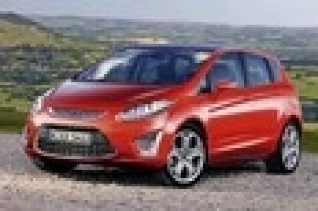 Ford подготвя новото поколение на компактния MPV модел C-MAX.