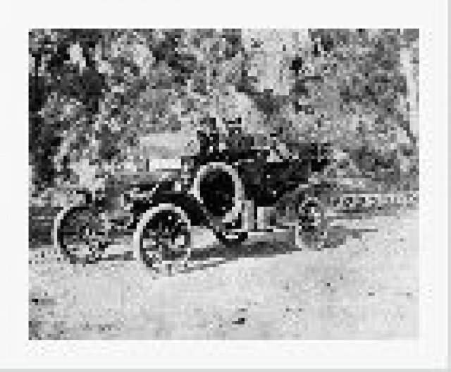 Автомобилна обиколка на България „100 години по-късно”