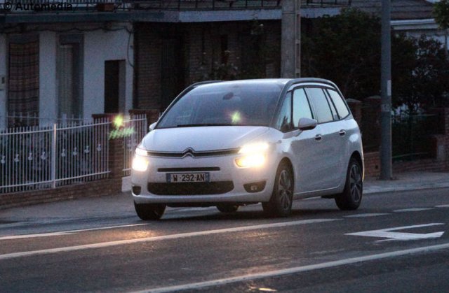 Citroen C4 Grand Picasso вече не се крие