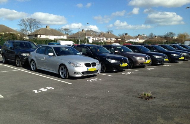 Ирландската полиция конфискува 18 мощни BMW-та