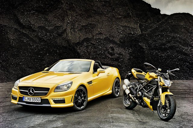 AMG и Ducati със съвместен Mercedes-Benz SLK55 AMG Streetfighter