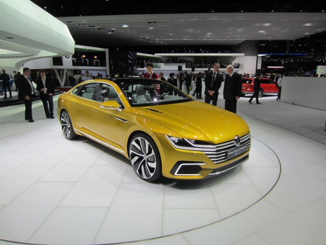 Volkswagen готви луксозен модел за 40 000 евро