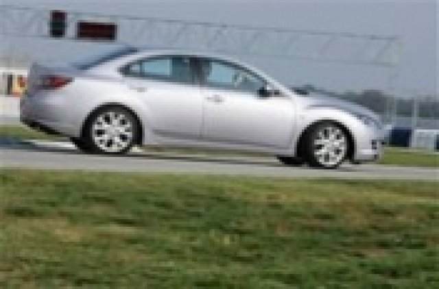 Новата Mazda 6 –първи впечатления на група журналисти