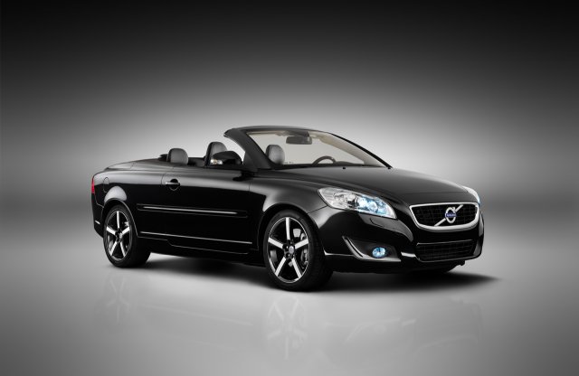 Volvo С70 Inscription ще изгрее в Лос Анджелис