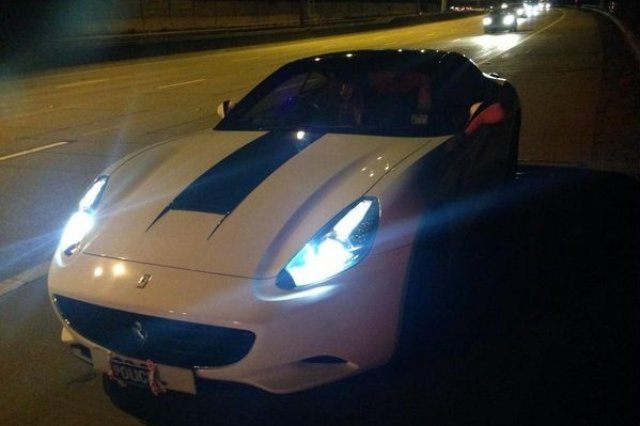 Конфискуваха Ferrari заради превишена скорост