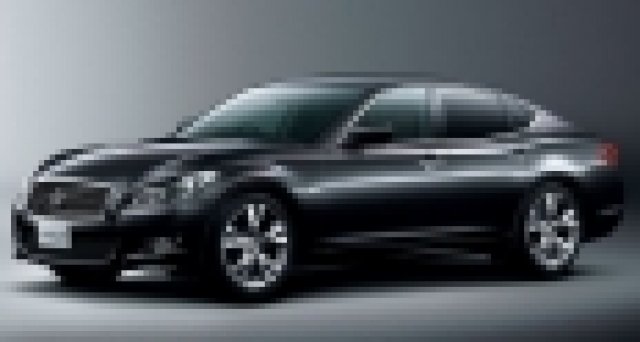 Премиера на Nissan Fuga в Япония