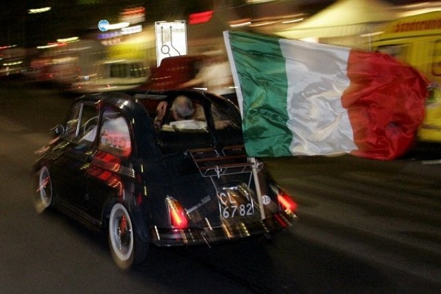 Fiat се сбогува с Италия