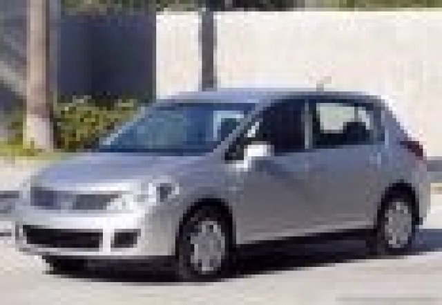 Chrysler ще продава автомобили на Nissan