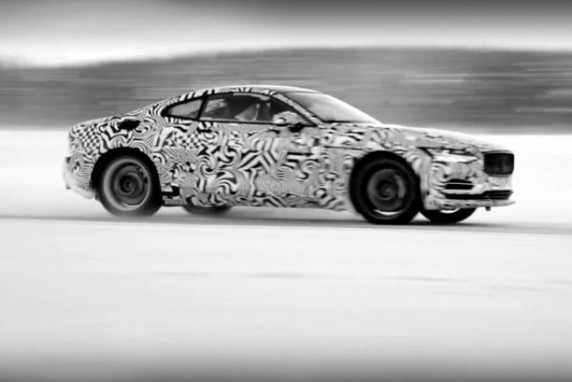 Polestar тества хибридното си купе около Полярния кръг (ВИДЕО)