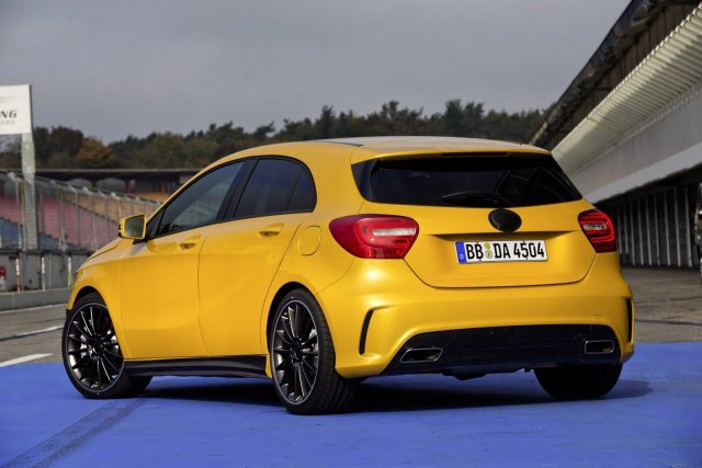 Mercedes-Benz A45 AMG - най-мощният сериен хечбек