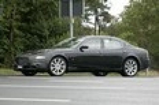 В Maserati са почти готови с новото лице на Quattroporte