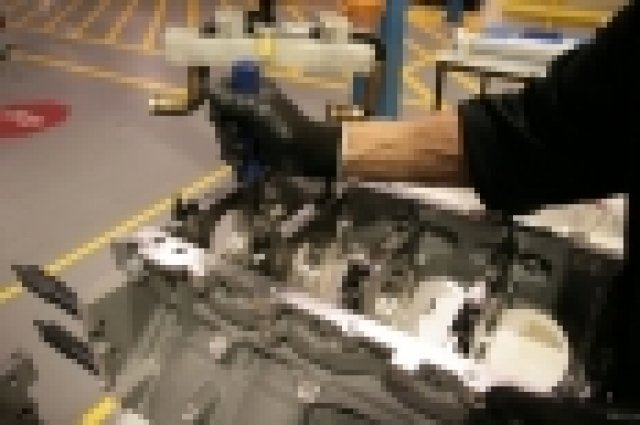 Направи си сам - двигател на Corvette