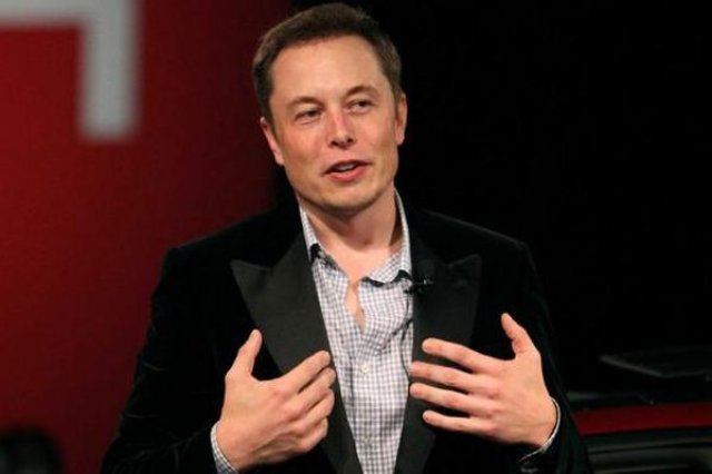 Извънредно: Властите в САЩ глобиха Мъск и Tesla с по 20 млн. долара