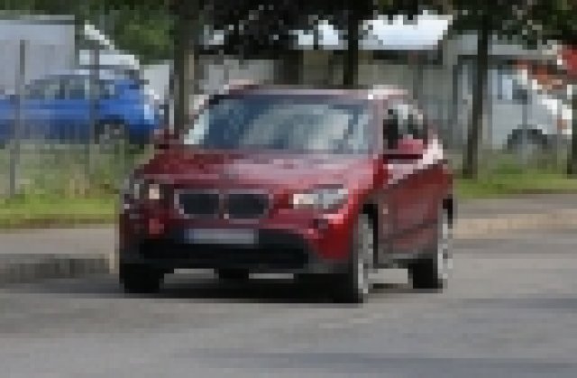 Нови шпионски снимки на BMW X1