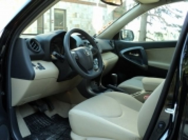 От София до Триградското ждрело с Toyota RAV4