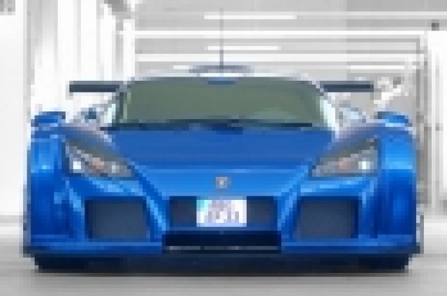 Gumpert Apollo се продава добре