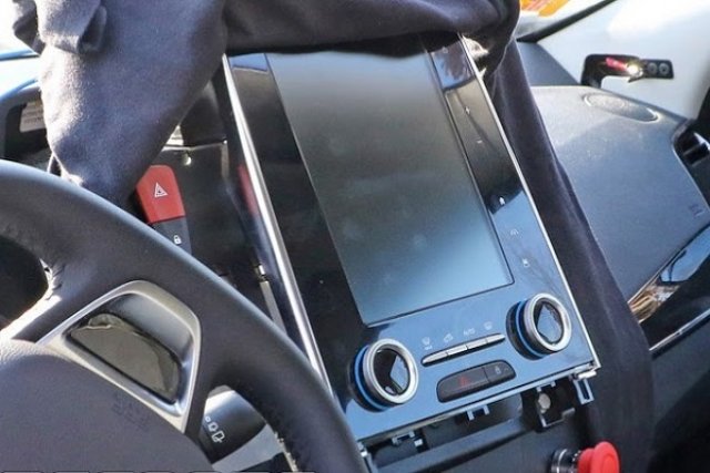 Заместникът на Laguna ще има дигитална конзола