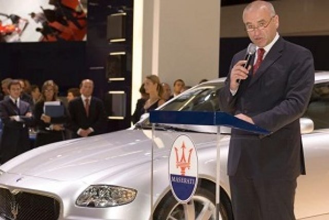 Бившият шеф на BMW M загина на писта