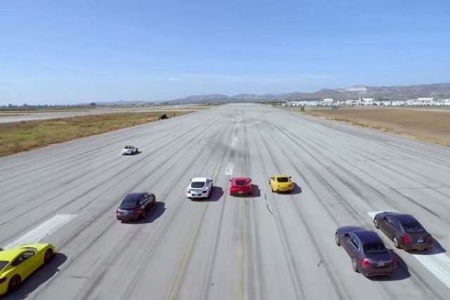 Масов драг на (супер) коли 5