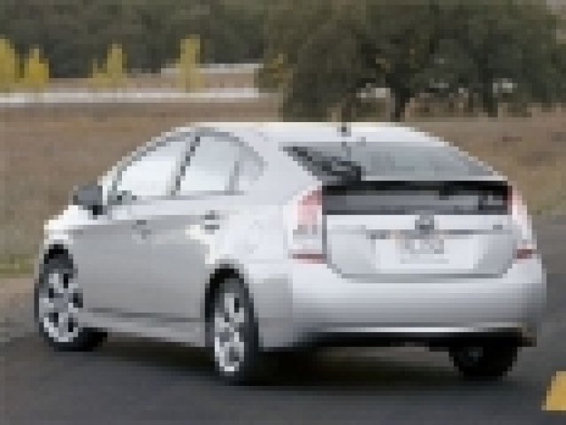 След 10 години хибридите ще заемат 30% от пазара