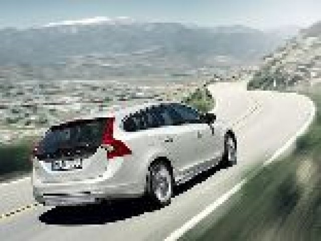 В Женева ще видим Volvo V60 хибрид